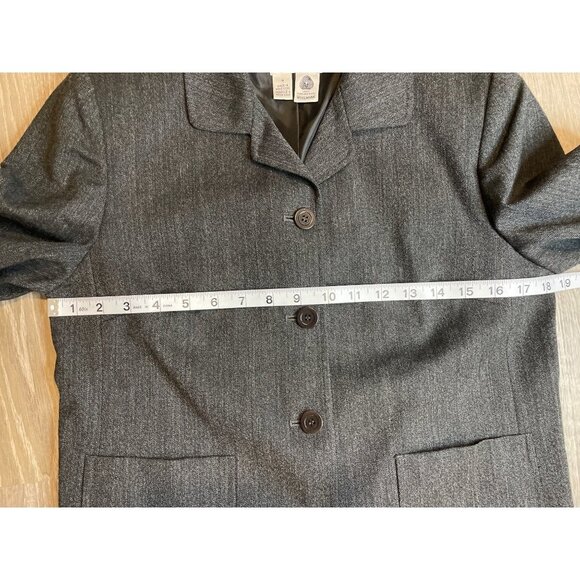 Talbots Gray Wool Button Front Short Blazer Jacket Sz 4P - Picture 7 of 8